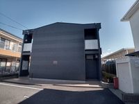 レオパレス高瀬 駐車場