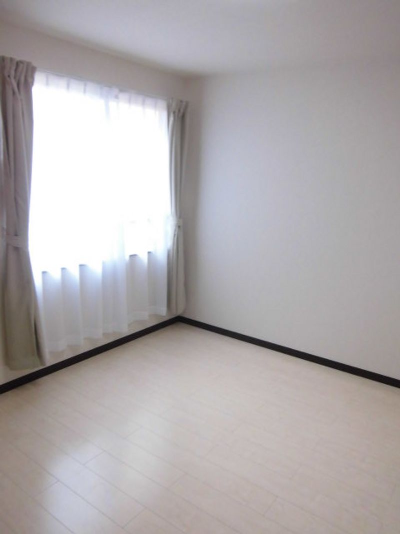 レオネクスト近藤 居間