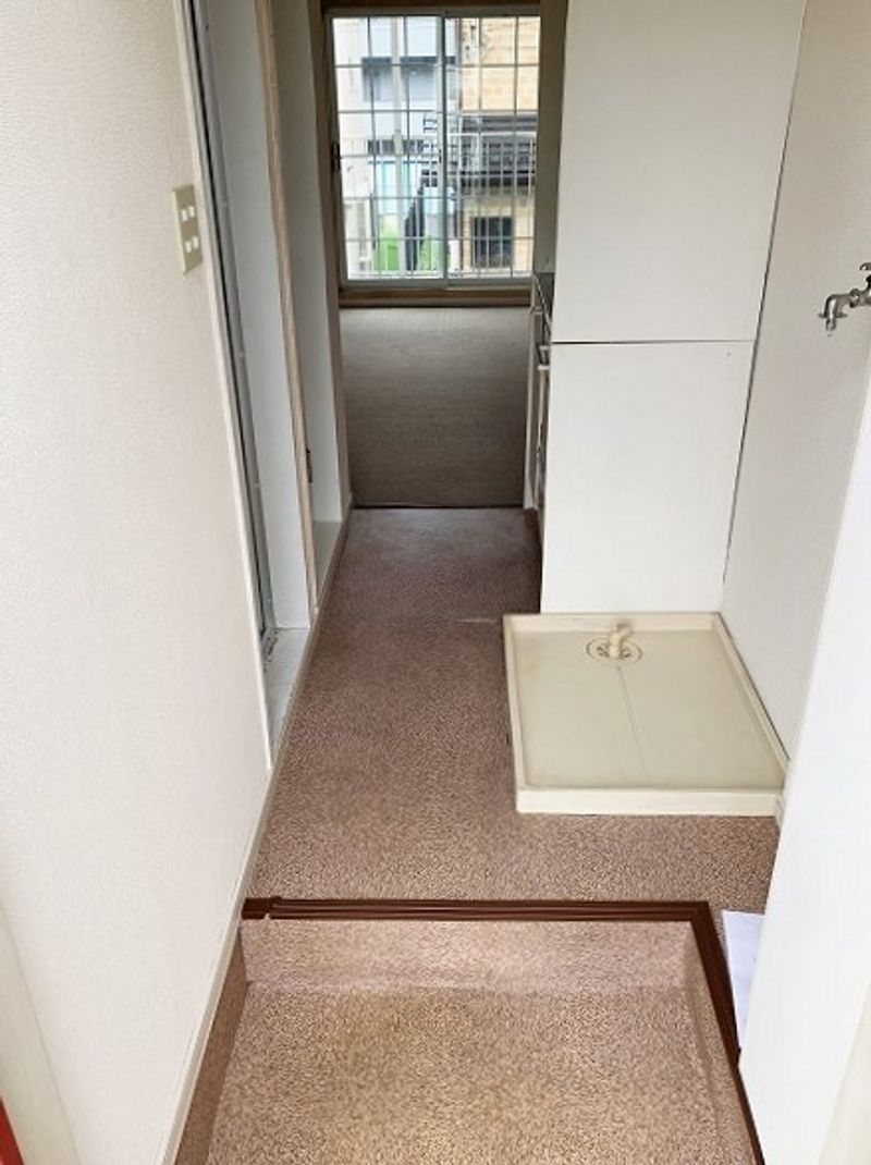 レオパレスカウベルⅠ 玄関