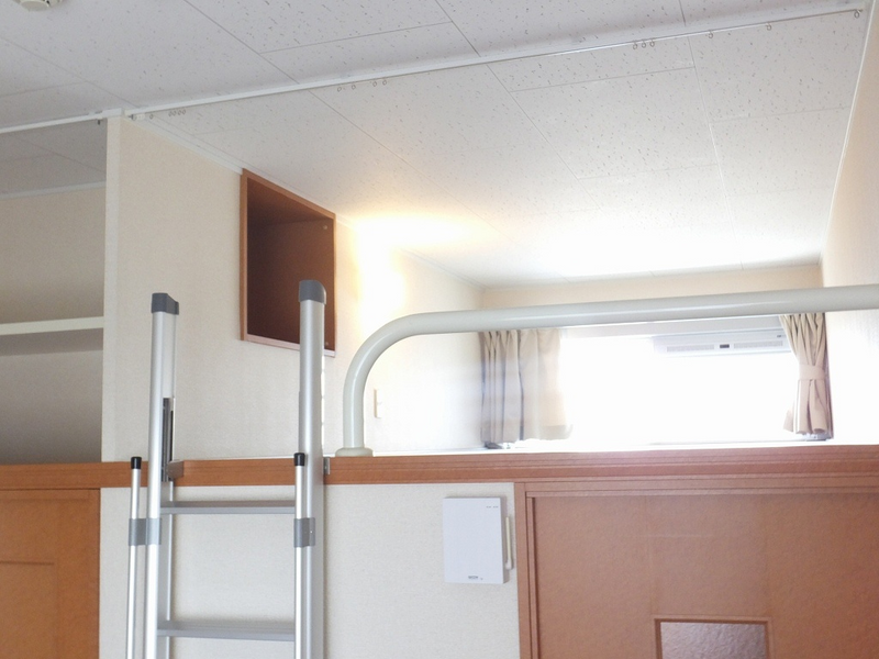 レオパレスケレス 収納