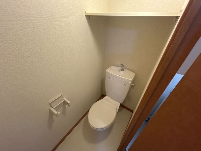 レオパレスサニーヒル トイレ