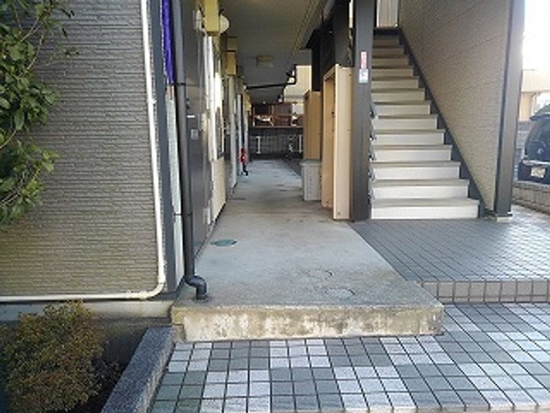 レオパレスメイプル小山 共用部分