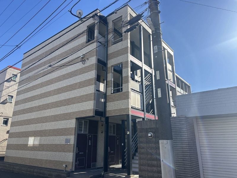 レオパレスビバ上板橋 外観