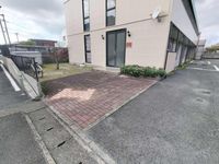 レオパレス八代 エントランス