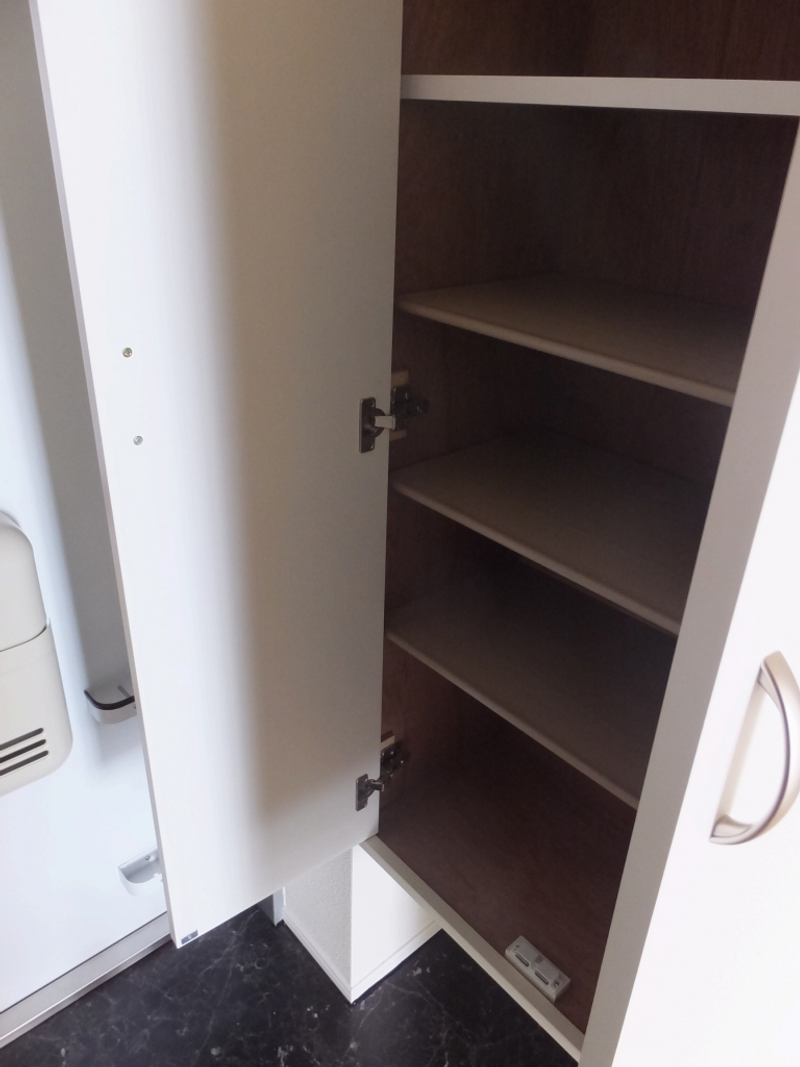 レオネクストヴィラ　アゼリア 玄関