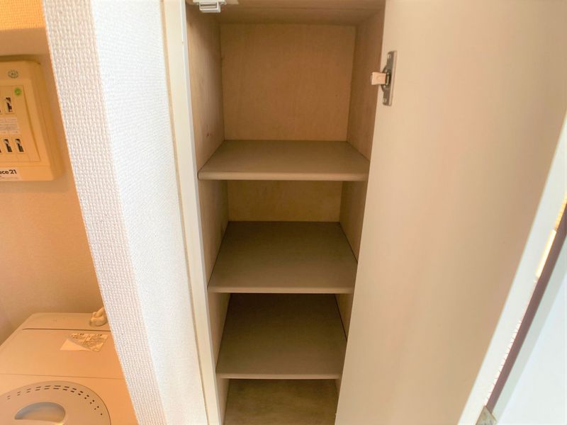 レオパレスウィンドバレイ　永吉 収納