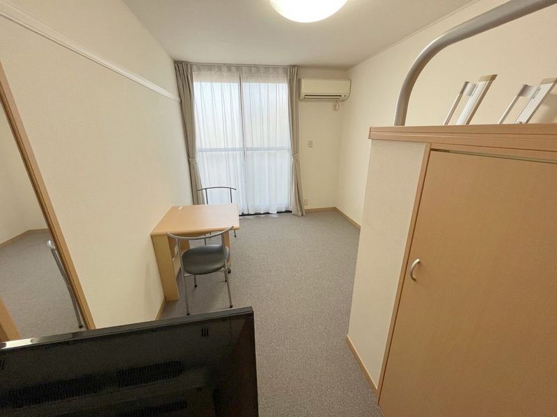 レオパレス愛 居間