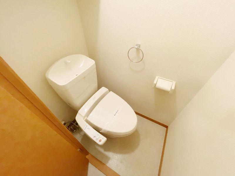 レオパレス前田 トイレ