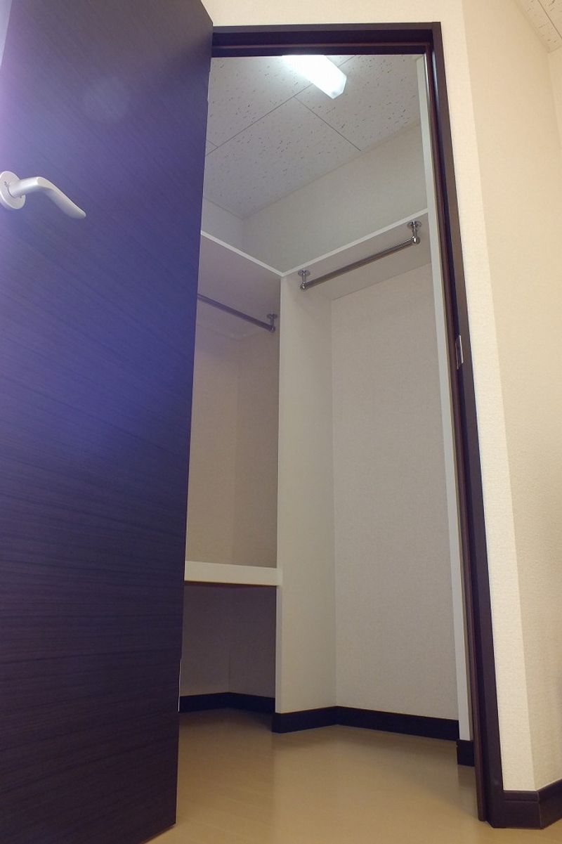 レオネクストグランパール久住 収納