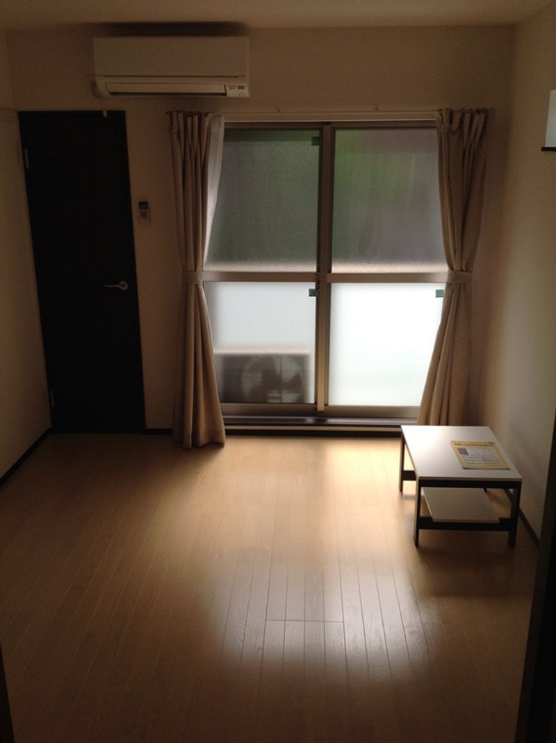 CLEINO Magnolia Living room