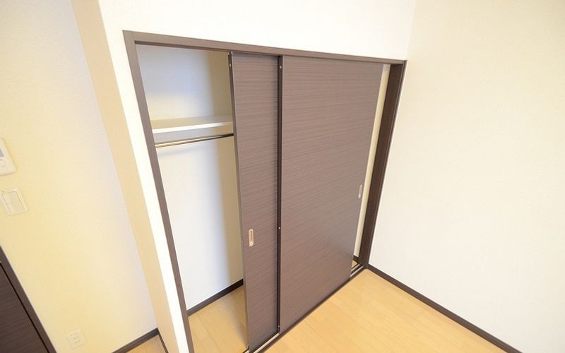 レオネクスト日の出 収納