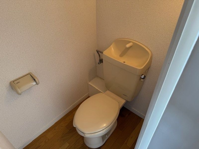 レオパレスゴールデンピラ undefined