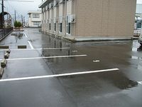レオパレスサンシャインⅡ 駐車場