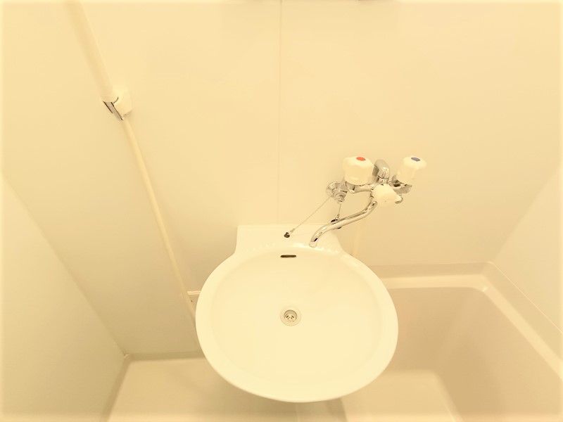 レオパレスカナール 洗面台