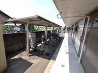 レオパレス川添 共用部分