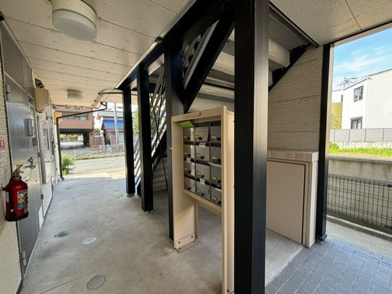 レオパレス新和 共用部分