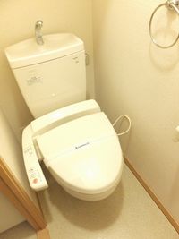 レオパレスグリシーヌⅢ トイレ