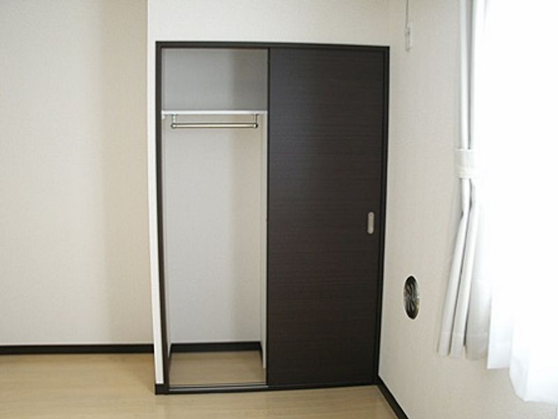 レオネクスト六番館 収納