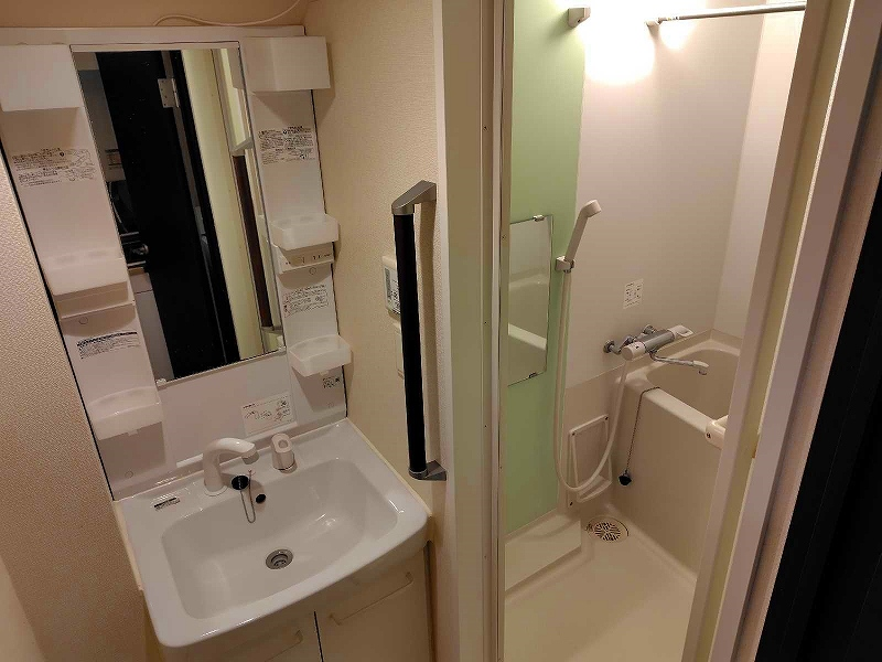 レオネクストリベルテ 洗面台