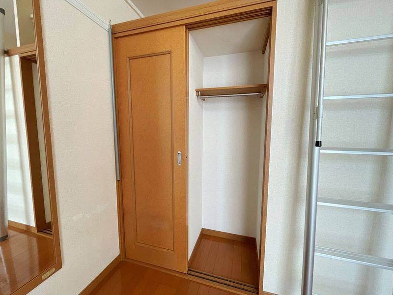 レオパレスシュン 収納