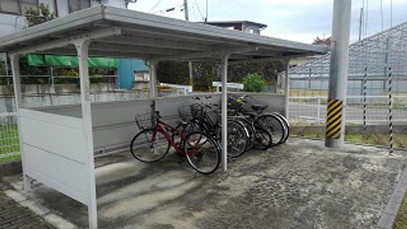 レオパレスフローラⅢ その他設備