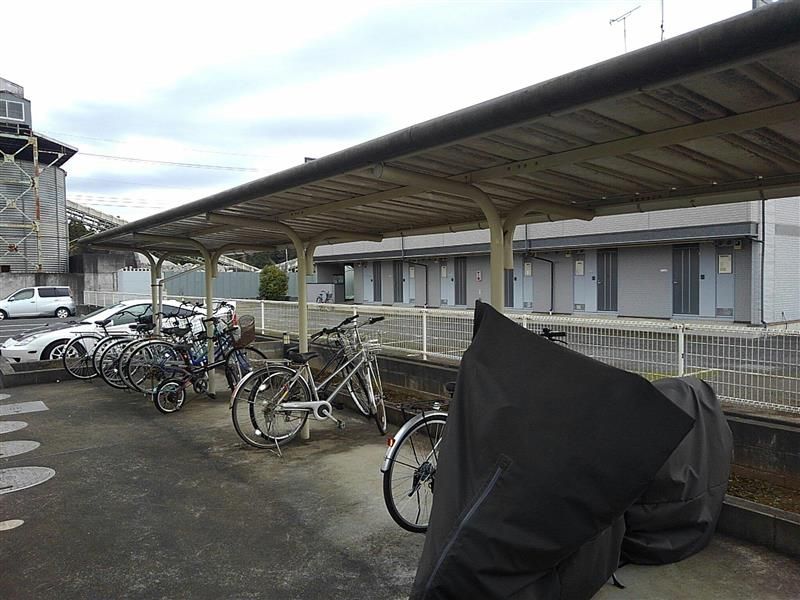 レオパレスアルブル 共用部分