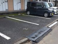 レオパレスあかね台 駐車場