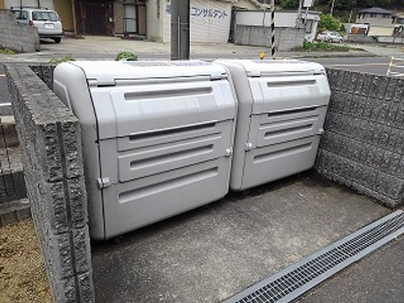 レオパレスイーグル 共用部分