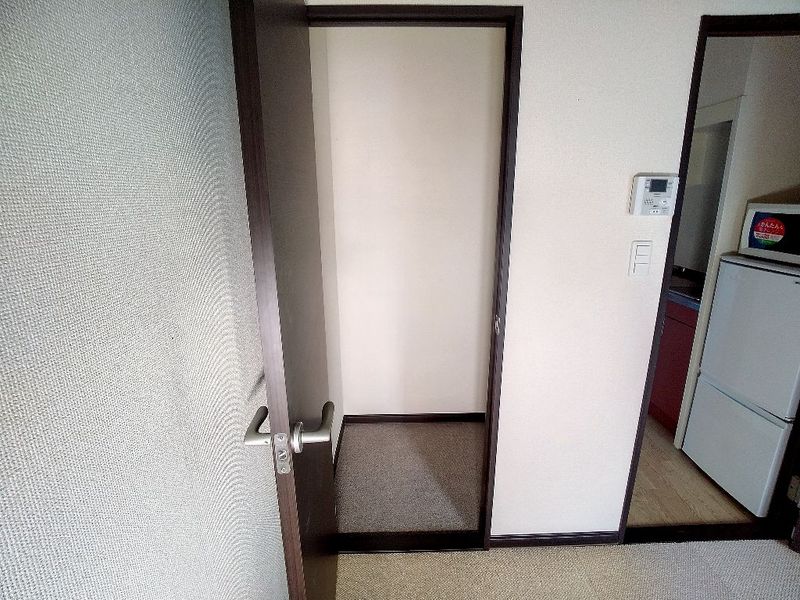 レオパレスラッキー 収納