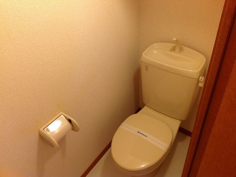 レオパレスセブンシー トイレ