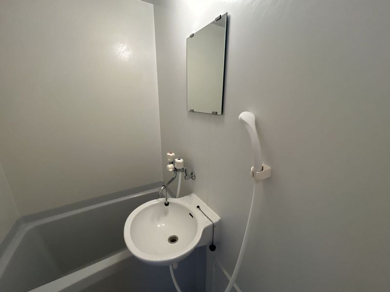 leopalace Blue Sky II Sink