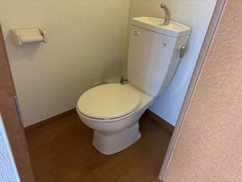 レオパレス光 トイレ