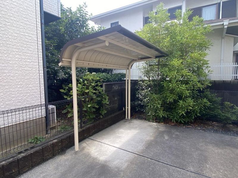 レオパレス三ツ屋 共用部分
