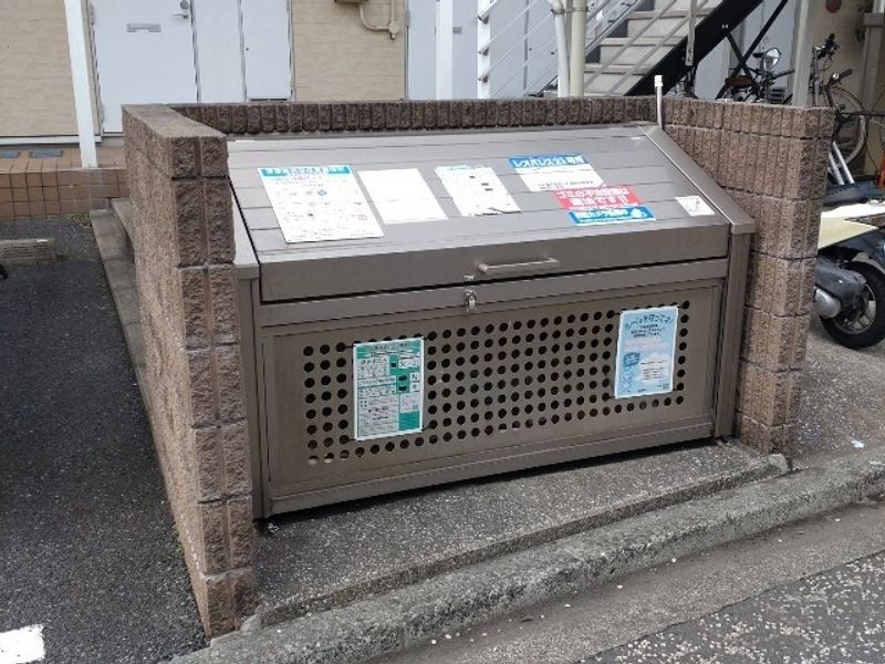 レオパレスサングレース飯島 共用部分