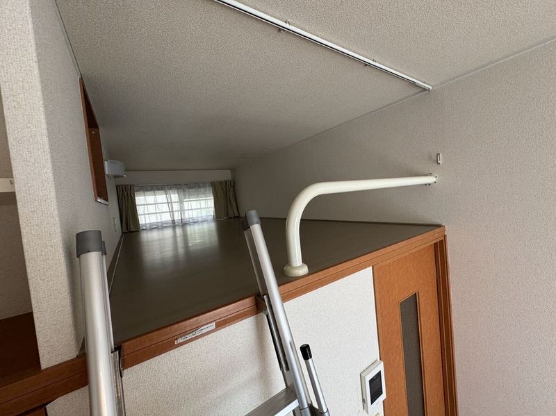 レオパレスル　ヴァン その他