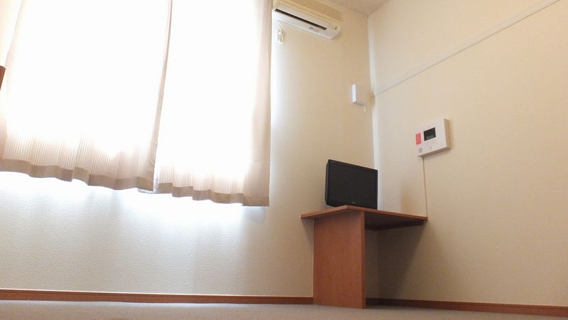 レオパレスアフロディーテ 居間