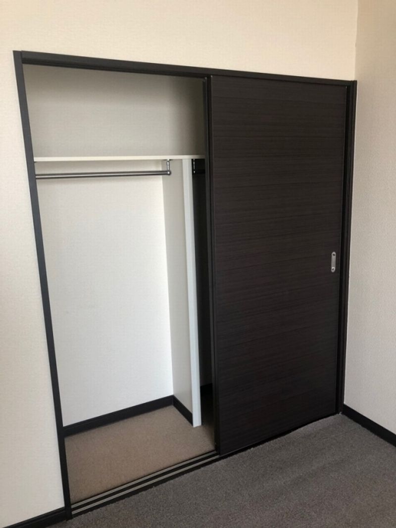 レオネクストＯＡＳＩＳ花中 収納