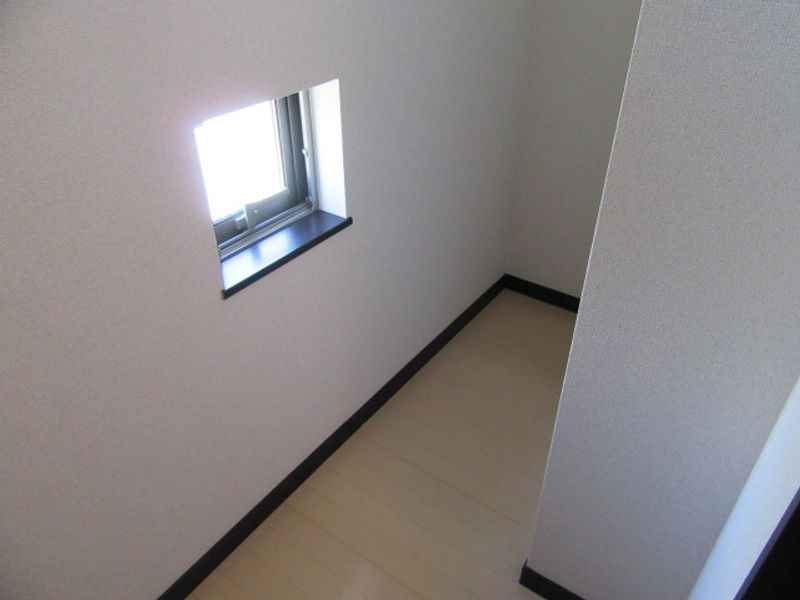LEONEXT Nakahara