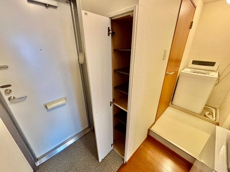 レオパレスマーガレット 収納