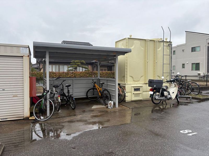 レオパレスチアフル　プレイン 共用部分