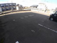 レオネクストグランドゥールパル 駐車場