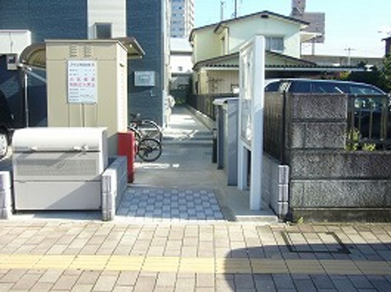 レオネクストプレシーウ エントランス