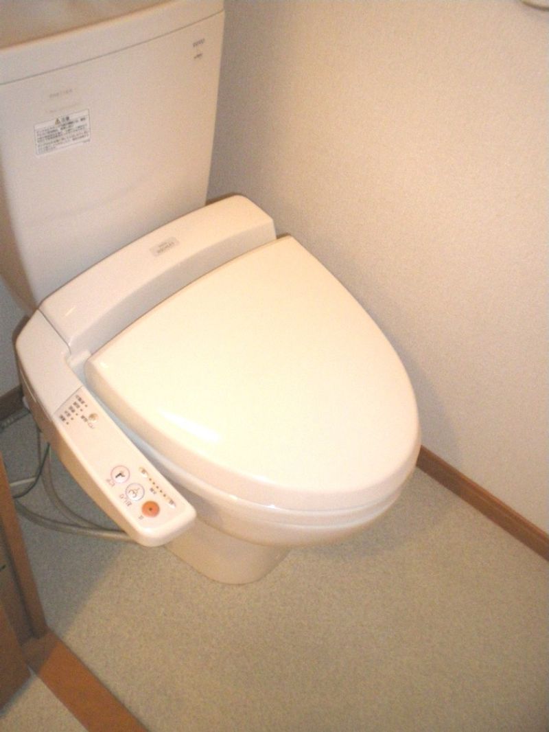 レオパレス蔵王 トイレ