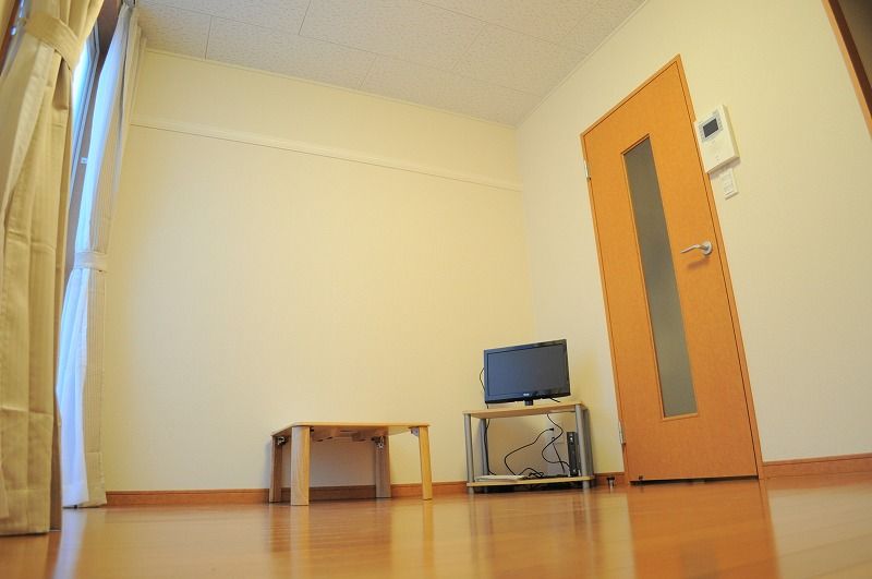 レオネクストコンシャス　ロック 居間