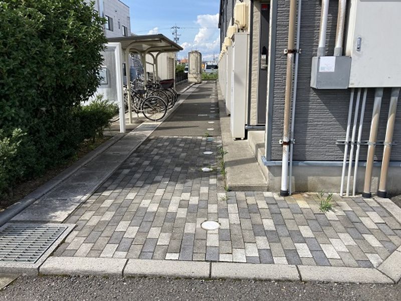 レオパレスＲＵＲＩＡ エントランス
