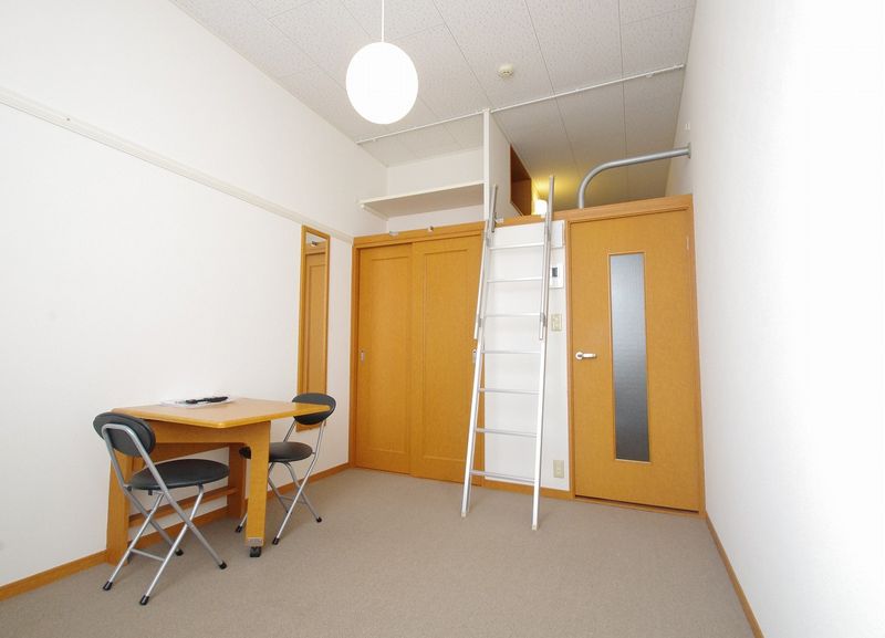 レオパレスｉｔｏ 居間