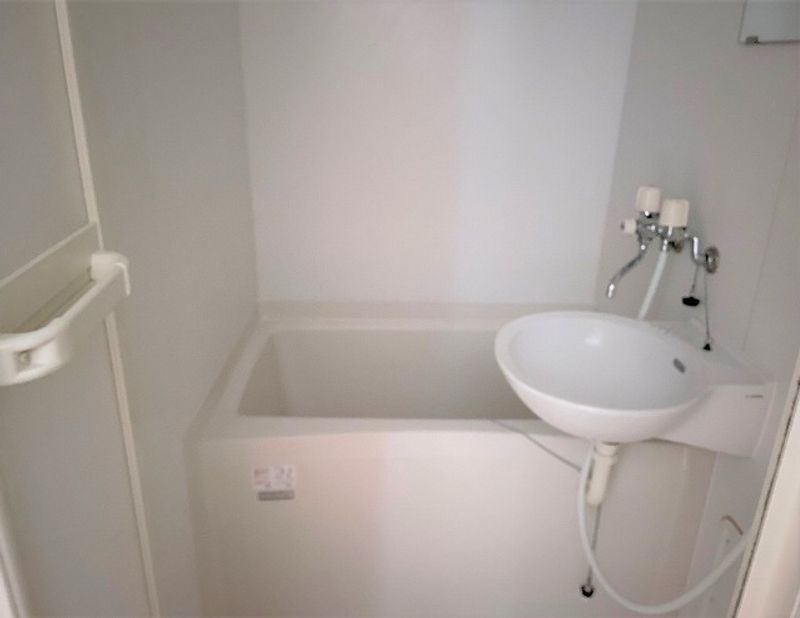 leopalace Hill Bathroom