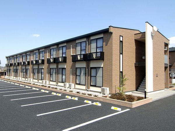 レオパレスキングマウンテンＢ 外観