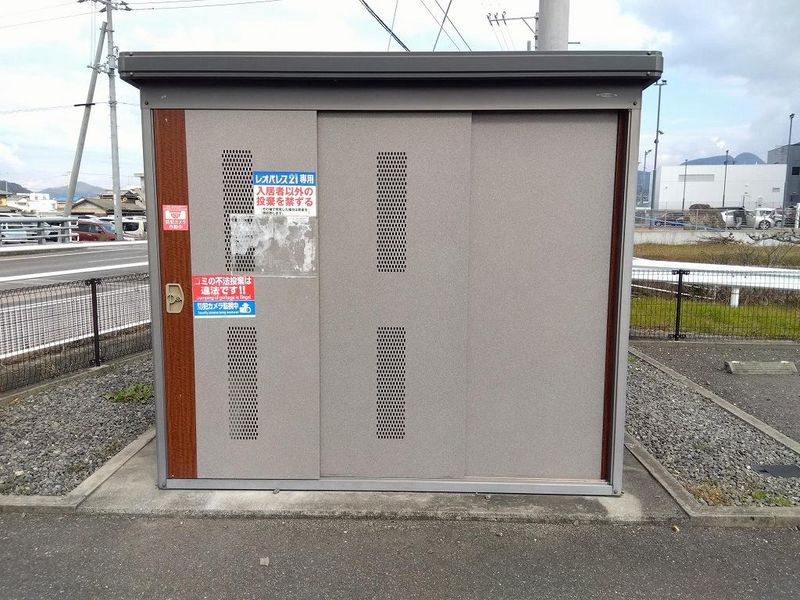 レオパレスソウミ 共用部分