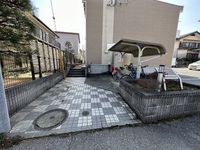 レオパレスヴィブアン エントランス
